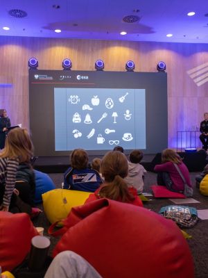 ax 4 in poland 3 education