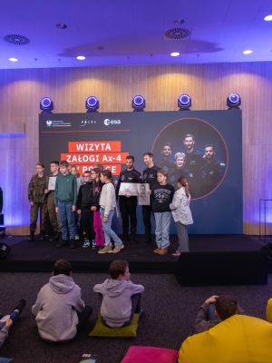 ax 4 in poland 3 education