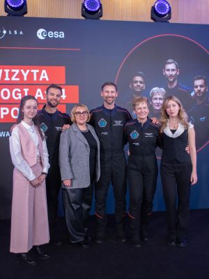ax 4 in poland 3 education