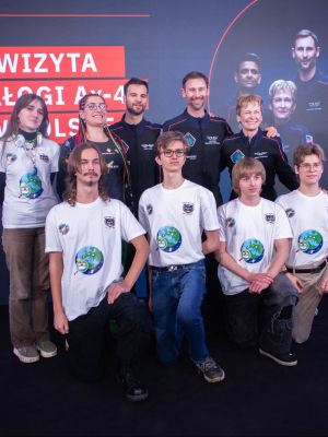 ax 4 in poland 3 education