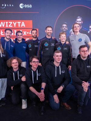 ax 4 in poland 3 education