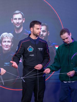 ax 4 in poland 3 education