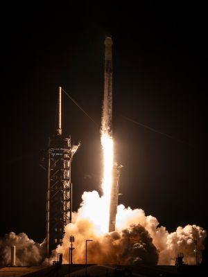 ax4 spacex launch outsidehanger 20250625